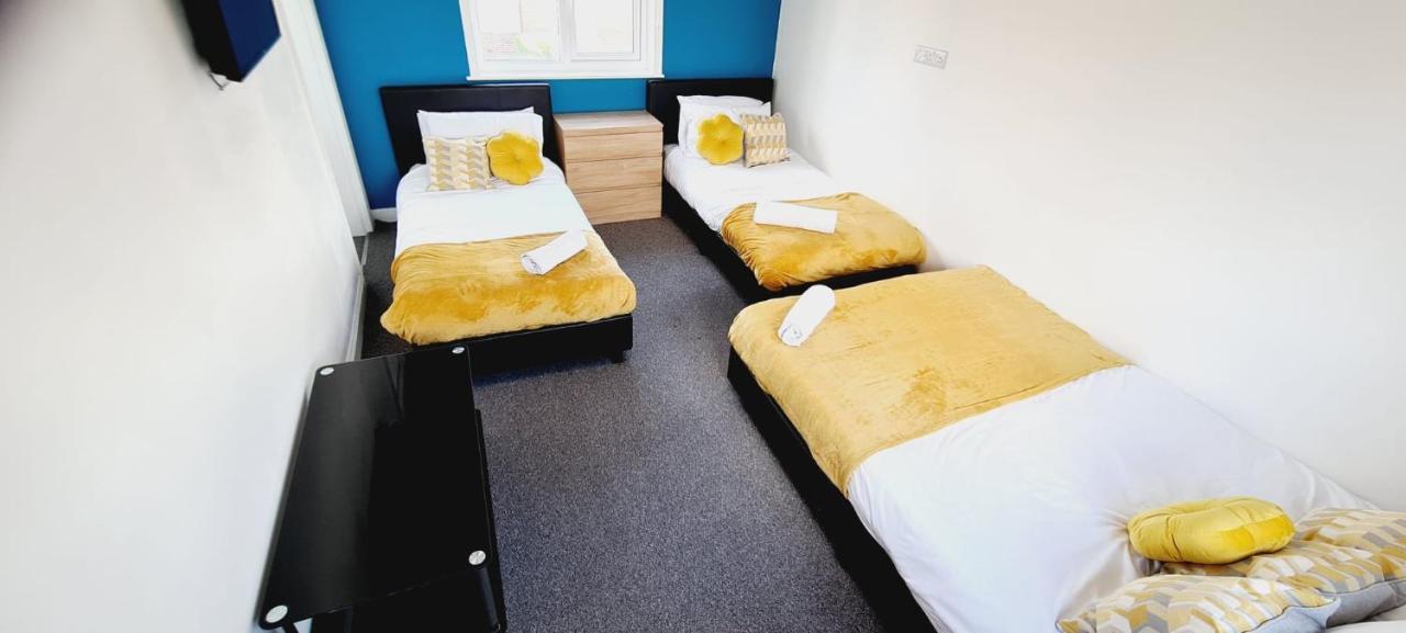 Browning House Bedrooms I Long Or Short Stay I Special Rate Available Ντέρμπι Εξωτερικό φωτογραφία