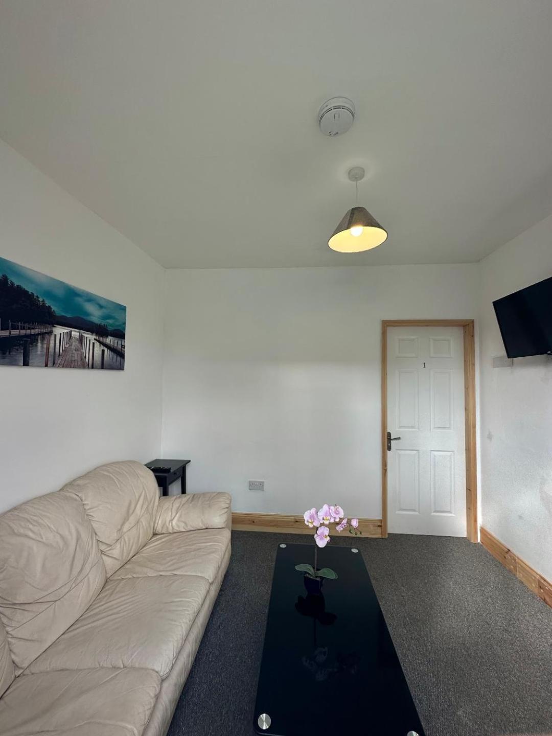 Browning House Bedrooms I Long Or Short Stay I Special Rate Available Ντέρμπι Εξωτερικό φωτογραφία